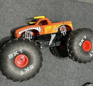 Monster Jam El Toro Loco RC Truck Maßstab 1:6 Official Mega Not Tested 24”x15”x18 - Bild 1 von 7