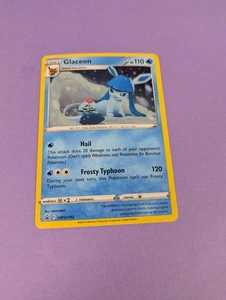 Glaceon - SWSH192 - Holo Promo Sword & Shield Promos  - Pokemon Card - LP - Picture 1 of 3