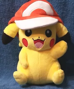 Pikachu TOMY Pokemon Nintendo with Ash's Hat Plush 10" 2016 Wearing A Hat - Picture 1 of 12