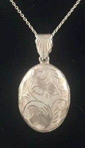 SCHÖNER NACHLASS GESCHNITZTER STERLINGSILBER MEDAILLON ANHÄNGER HALSKETTE, 16" lang - Bild 1 von 8