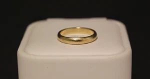 (RI1) 14K Gelbgold Ehering - Größe 4,75 - 2,7 Gramm - 2,9 mm - Bild 1 von 3