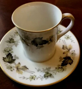 Juego de platillos taza de té Royal Doulton Larchmont Dematisse antigua casa de campo graníquica - Imagen 1 de 6