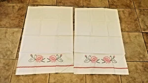 Pair Vintage Pink Floral Pillowcases Hand Embroidered & Rick Rack Trim - Picture 1 of 4
