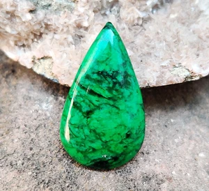 Natural Maw Sit Sit Jade Cab High Chromium Jadeite Jade-Albite Gemstone 9.80 Cts - Picture 1 of 10