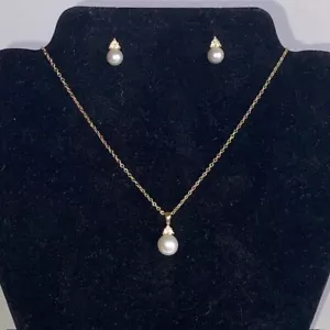 Gold Tone Faux Pearl Rhinestone Necklace Earrings Set Costume Jewelry - Picture 1 of 2