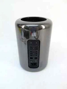 Apple Mac Pro A1481 Xeon E5 - 3 GHz 8 Core, 32GB RAM, 512GB SSD, GPU 2x AMD D500 - Bild 1 von 7
