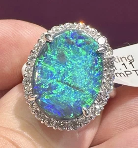 A Magnificent 6.25ct Australian Black Opal & Diamond Platinum Ring - Picture 1 of 14