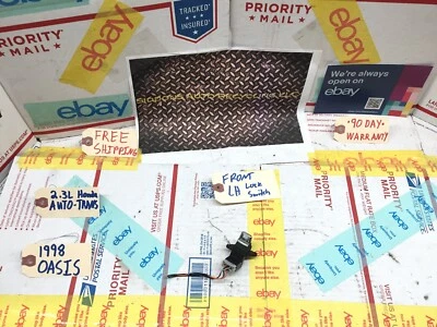 96-99 ISUZU OASIS FRONT LEFT DRIVER DOOR LOCK SWITCH # M10444 970822 - Image 1 of 4