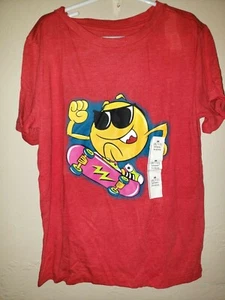 boys NEW NWT red TEE SHIRT EMOJI RIDING SKATEBOARD size 8/10 short sleeve COOL!! - Picture 1 of 1
