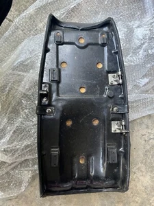 1978 Suzuki GS550L GS550 Seat may fit other years gs750 gs1000 - Picture 1 of 5