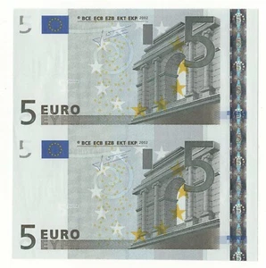 5 EURO DOPPIA BANCONOTA 2002 ERRORE DI TAGLIO FDS - Foto 1 di 2
