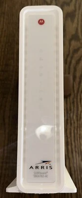Bonita tabla de surf usada ARRIS Motorola SBG6782-AC cable módem y router Wi-Fi AC1800M Foto 1 de 4