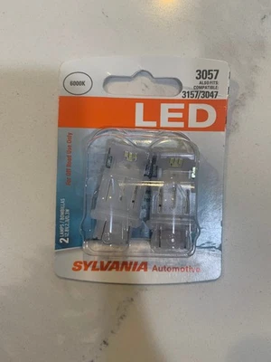 2 lámparas LED automotrices Sylvania 3057 Foto 1 de 2