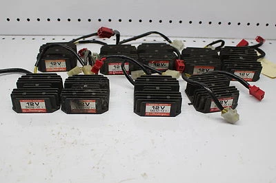 Honda CX500 1978-81 REGULADOR DE VOLTAJE RECTIFICADOR (HSRB19) SH232 Foto 1 de 4