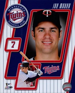 Joe Mauer "Minnesota Twins" Licensed Baseball MLB Unsigned Glossy 8x10 Photo A - Picture 1 of 1
