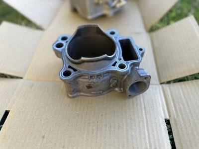 2007  HONDA CRF250R  Cylinder Top End Barrel Jug 2004-2009 Oem - Image 1 of 4