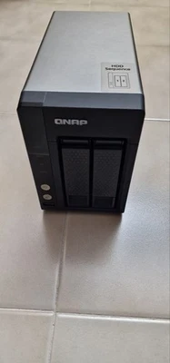 NAS Qnap TS-221 con Hard Disk da 1 Terabyte - Immagine 1 di 4
