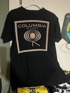 T-shirt Columbia Records Black w/ Gold Print Large (runs Small) - Picture 1 of 3