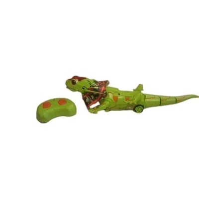 Adventure Force Radio Remote Control Lunging Lizard - lunges, shrieks, chomps - Image 1 of 4