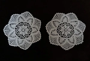 2 Lace Table Doilies Decoration Protector Placemat Doily Mat - Picture 1 of 1