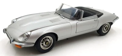 Autoart 1/18 scale 73521 - Jaguar E-Type Roadster series 3 V12 - Silver - Image 1 of 4
