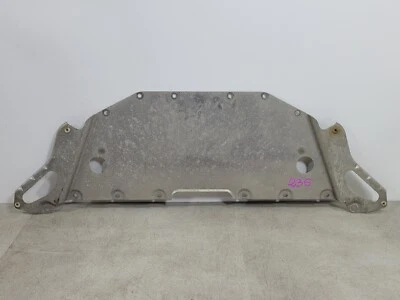 PROTECTOR CONTRA SALPICADURAS BAJO BANDEJA DELANTERA BMW I3 I01 13-22 6858282 Foto 1 de 4