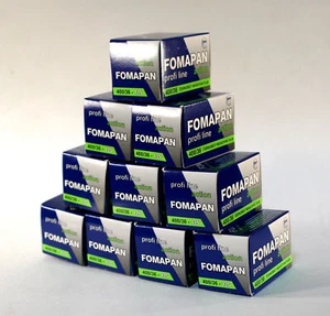 Fomapan 400 ASA 135-36 BW Film - Pack of 10 - Picture 1 of 5