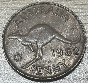 1962 Y. Australian Penny Error Coin (#55) - Picture 1 of 2