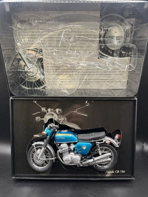 Honda CB 750 Four, 1968 Minichamps, Scala 1:12 blu metallizzato prima serie box - Immagine 1 di 4