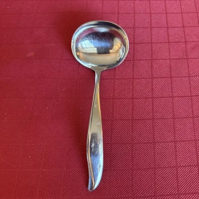 Cucharón SILHOUETTE acero inoxidable SST5 estrellas atómicas brillante 6”  Foto 1 de 4