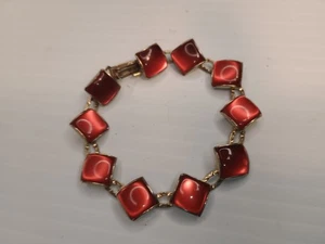 Vintage Red Lucite/Thermoset? Gold Tone  Link Bracelet. - Picture 1 of 9