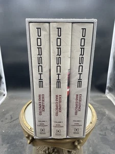 Porsche Excellence Was Expected The Comprehensive History In 3 Volumes HC DJ LN - Imagen 1 de 7