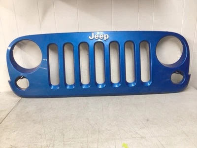 2007-2018 吉普牧马人 JK 前格栅蓝色原始设备制造商 #R9 — 第 1/4 张图片