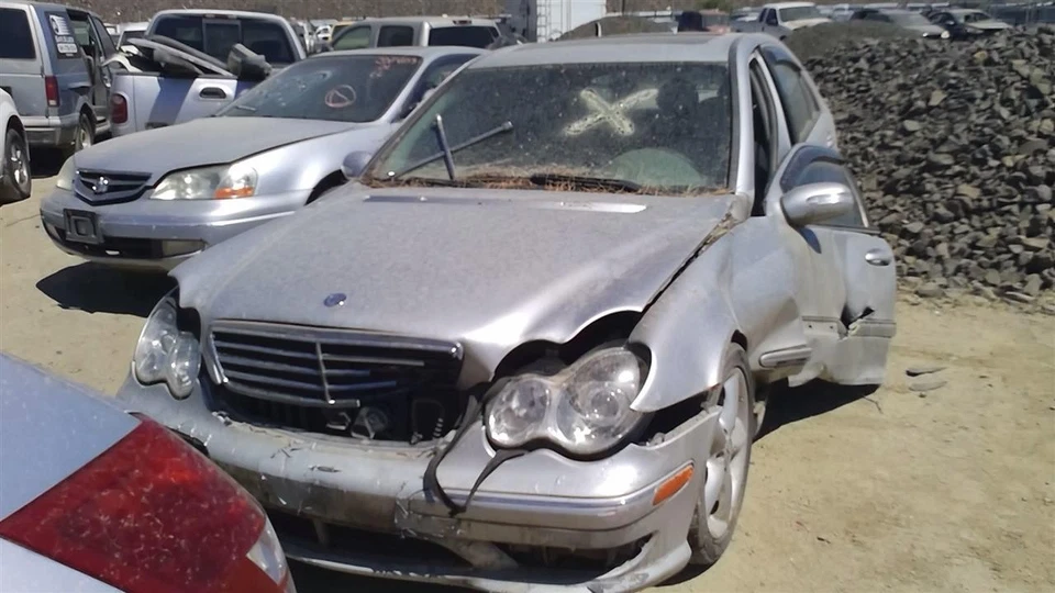 Conjunto de filtro de aire usado se adapta a: Mercedes-benz Mercedes clase c 203 2005 tipo SDN Foto 1 de 4