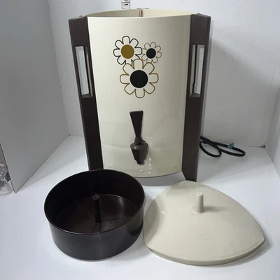 Cafetera Percoladora De Colección Regal Poly Perk 4-8 Tazas Eléctrica 7508 MCM Marrón Floral Foto 1 de 4