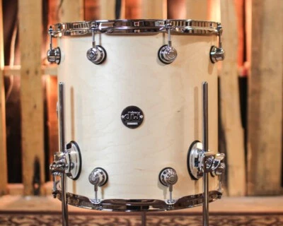 DW Performance Satin Natural Floor Tom - 14x14 Foto 1 de 3