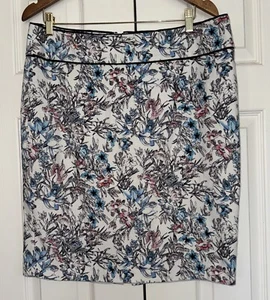 ANN TAYLOR Women's Floral Pencil Skirt Lined Size 14 White with Blue & Pink - Picture 1 of 7
