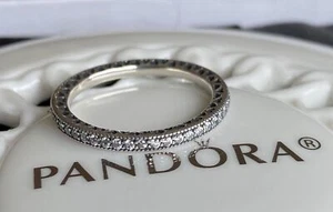 Auténtico anillo de brillo y corazones de Pandora #190963CZ - Imagen 1 de 6
