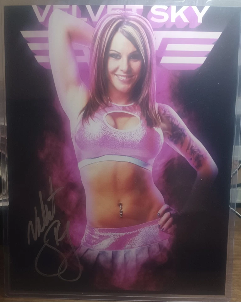 Фотография Velvet Sky с автографом 8X10 WWE NXT AEW TNA рестлинг - Изображение 1 из 1