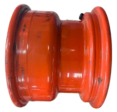Kubota- 10 × 7.00 Wheel Rim- OEM# K2581-18180 - Image 1 of 4