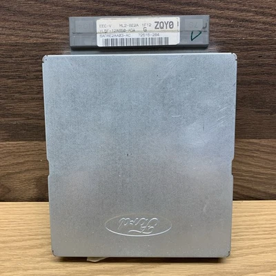 Computadora Ford Ranger 2000 3,0 L o B3000 PCM ECU YL5F-12A650-ADA Foto 1 de 4