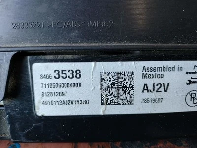 SPEEDOMETER INSTRUMENT CLUSTER 84063538 2016 GMC SIERRA150 - Image 1 of 4