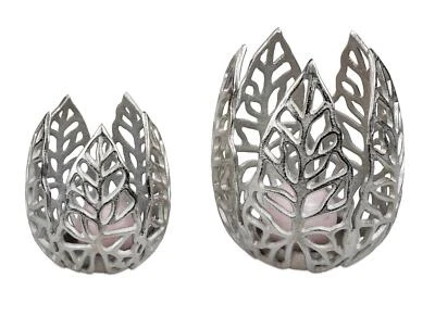 Set Di 2 Portacandele Willi Fiore H. 16Cm + 22Cm Argento Alluminio Formano - Immagine 1 di 2