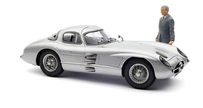 1/18 Mercedes-Benz 300 SLR Coupe Blaues Interieur mit Uhlenhaut-Figur CMC M-246 - Bild 1 von 4