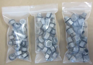 Cantidad de bujes de conducto de 60 x 1/2" con enchufe roscado - Imagen 1 de 11