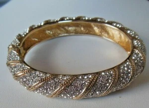 Vintage Signed CINER Pave Crystal Clamper Bangle Bracelet - Picture 1 of 4