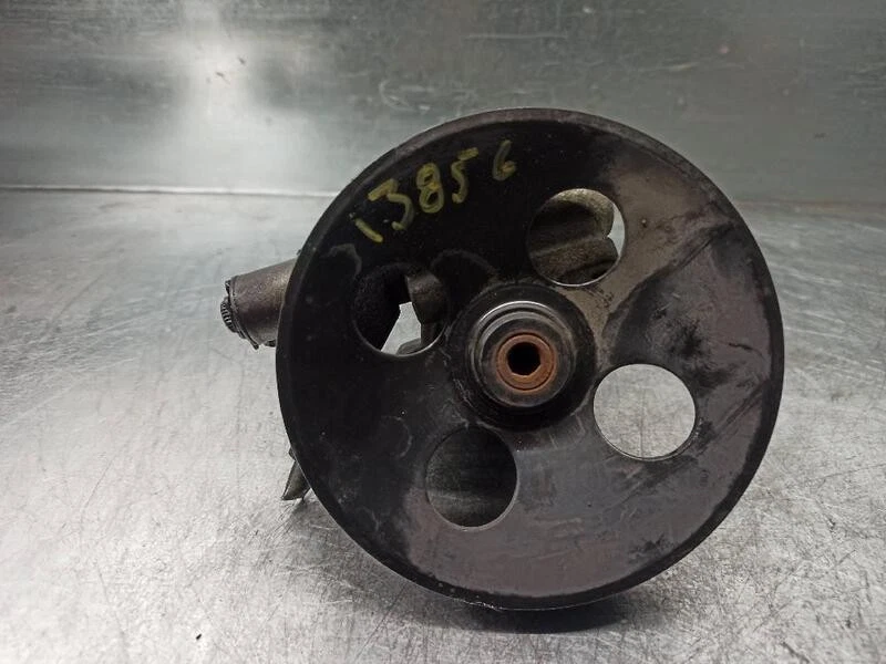 26071637 pompa servosterzo per DAEWOO LEGANZA 2.0 CAT 1997 3629334 - Immagine 1 di 4