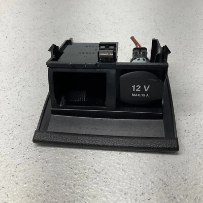 2008-2014 MERCEDES-BENZ C300 W204 CENTER ASH TRAY ASSEMBLY K6319 - Image 1 of 4