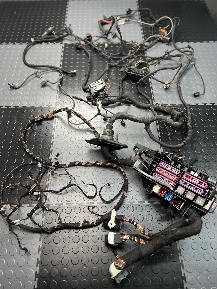 AUDI A4 2017-2019 CARROCERÍA PRINCIPAL INTERIOR CABLEADO ARNÉS OEM Foto 1 de 4