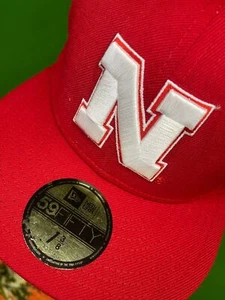 Gorra/sombrero de béisbol MLB Nebraska Cornhuskers New Era 59FIFTY talla 7-3/8 nuevo con etiquetas - Imagen 1 de 6